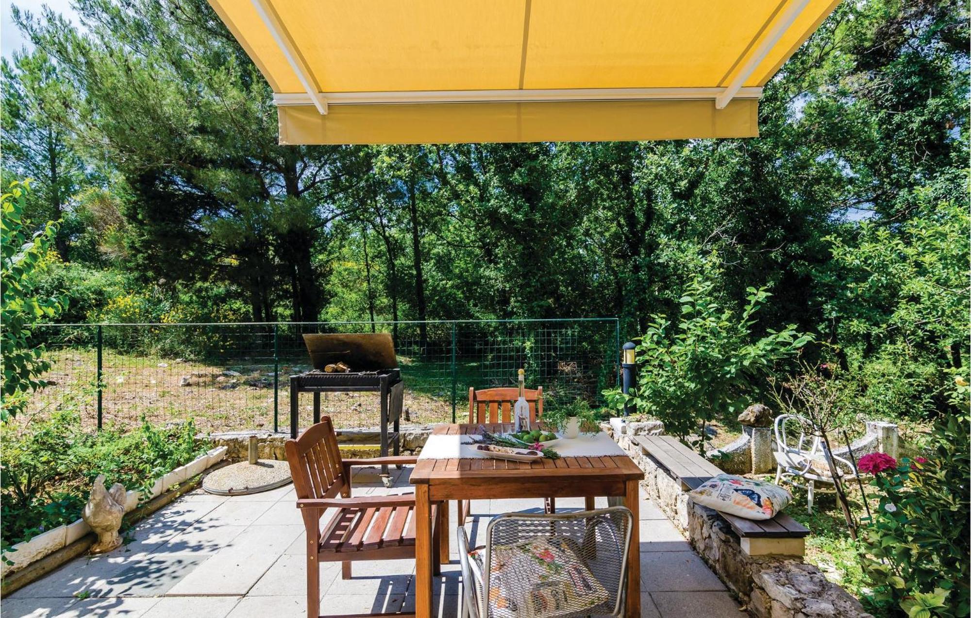Pet Friendly Apartment In Bosanka With Kitchen Dubrovnik Exterior foto